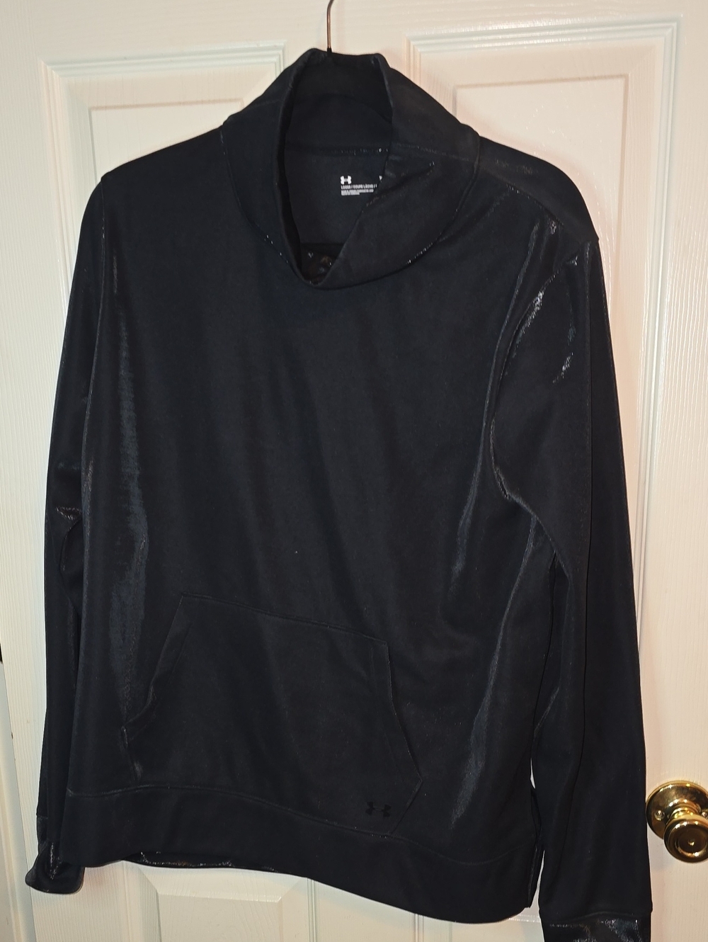 Under Armour Men's Black Pullover Hoodie with Kangaroo Pocket
